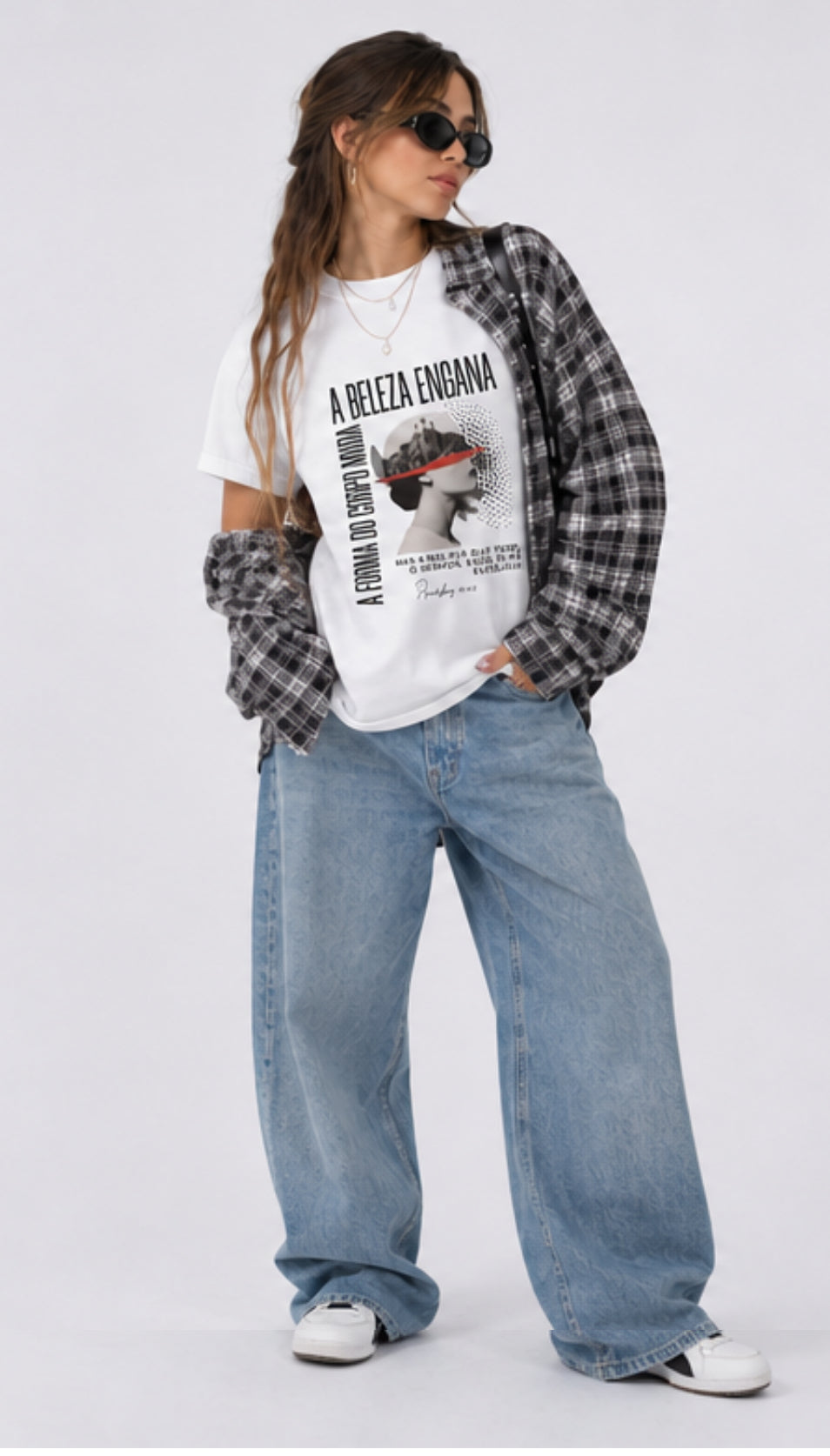Camiseta Feminina A Beleza Engana Patmos Co. - 100% Algodão Premium
